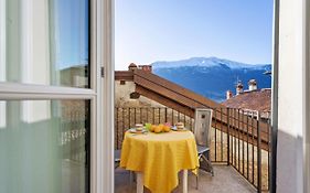 Villa Candiani Apartment